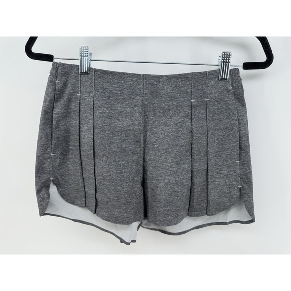 lululemon athletica Pants - Lululemon Go Endeavor Pleated Shorts Heathered Grey‎ Workout Women's 6